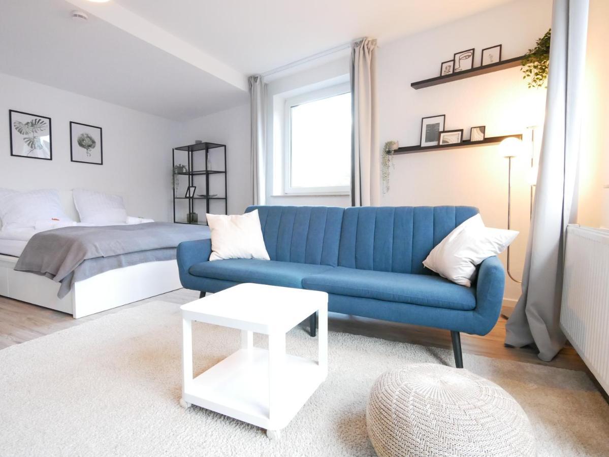 75 M2, Zentral, Kueche, Balkon, Parkplatz Appartement Osnabrück Buitenkant foto