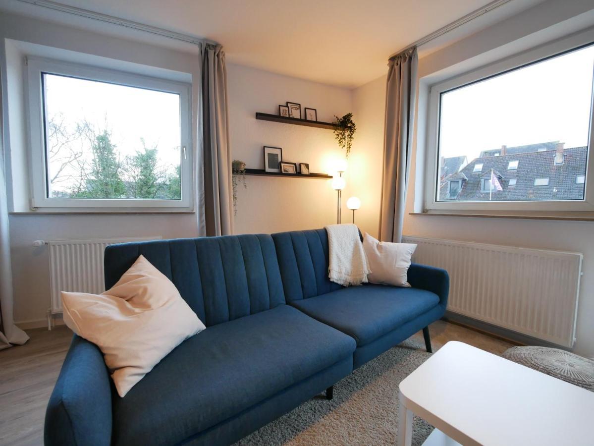 75 M2, Zentral, Kueche, Balkon, Parkplatz Appartement Osnabrück Buitenkant foto
