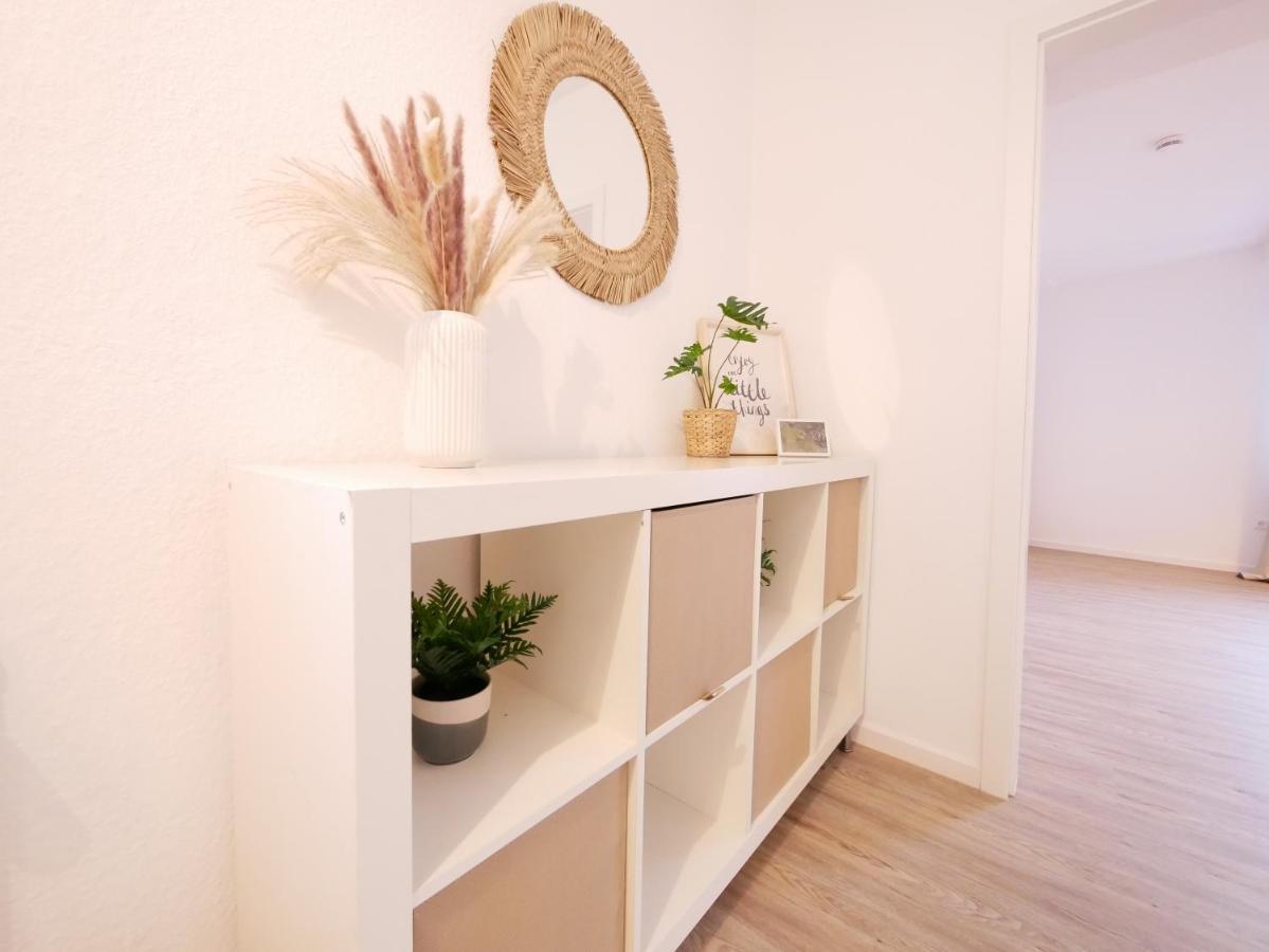 75 M2, Zentral, Kueche, Balkon, Parkplatz Appartement Osnabrück Buitenkant foto