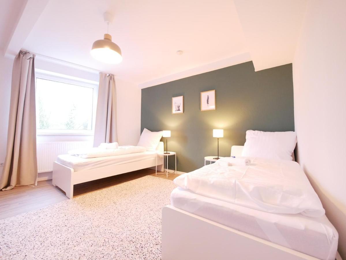 75 M2, Zentral, Kueche, Balkon, Parkplatz Appartement Osnabrück Buitenkant foto